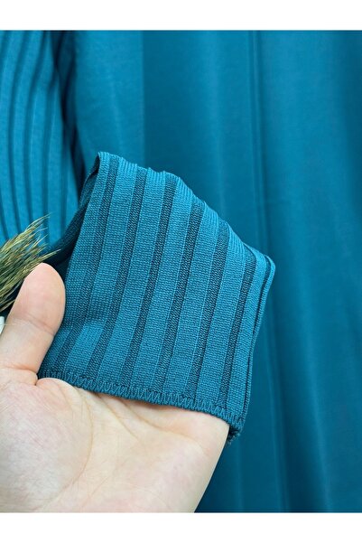 BENAHOLL Lamisa Cold Rope Tunic with Sleeves and Six Ribbed Bottoms-Sy3191 Petrol Green