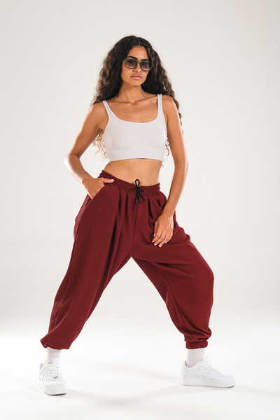 COCOPELLI Ribbed Burgundy Pleated Jogger Pants