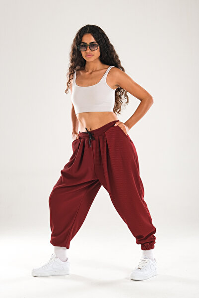 COCOPELLI Ribbed Burgundy Pleated Jogger Pants