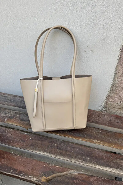 LEONAS Women's Hand and Shoulder Bag with Front Eyelet Makeup Bag Pescare St0020 Cream