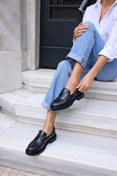 ANGELİNA JONES ROBIN ДАМСКИ ЧЕРНИ КОЖЕНИ МОКАСИНИ С ВЪРЗВАНЕ