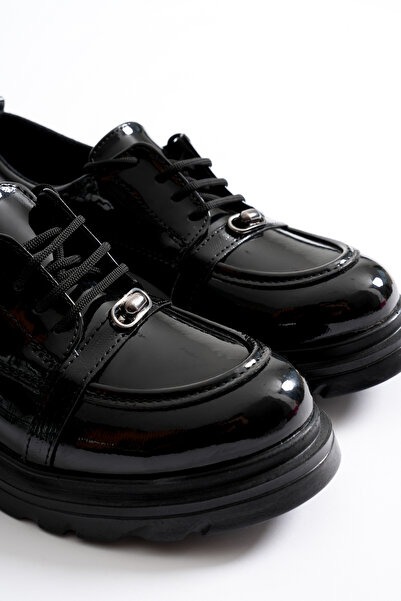 Silver Lady Patent Leather Lace-Up Oxford Loafer Closed Casual Women's Shoes