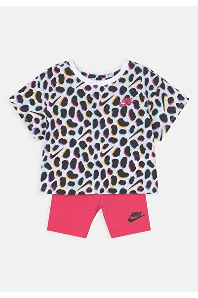 Nike AOP set 3-7 years