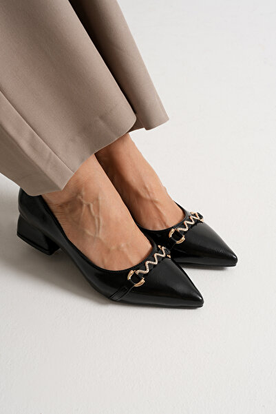 Silver Lady Crinkled Patent Leather Closed Block Heeled Women's Shoes with Stone Buckle Accessories