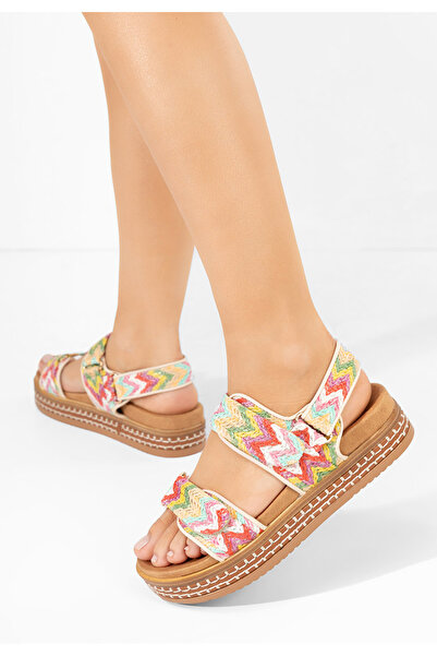 B T Shoes Viacfarebné sandály na platformě Vernysa