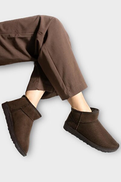 Liger Mini Süet İçi Kürklü Alçak Taban Bilekte Kısa Kadın Bot KAHVERENGİ