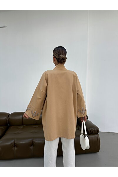 MİA NOURA Women's Oversize Fit Kimono with Beaded Embroidery on the Front