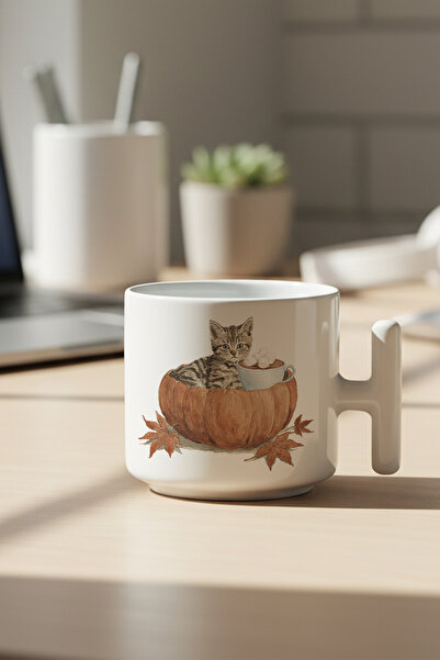 giftkonsept Autumn Themed Cute Cat No:4 Printed Gift T-Handle Latte Cup Mug