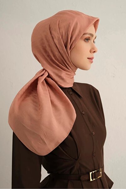 Armine 37 Pamora Scarf 1