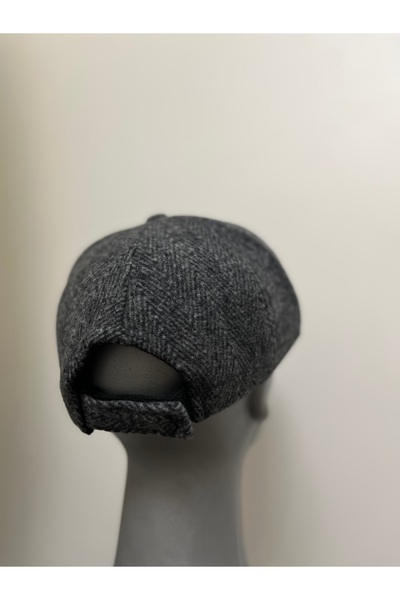 Butik Antrasit Unisex Keçe Kumaş Şapka – Soğuk Havalara Uygun Şık Tasarım (arkadan ayarlanabilir)