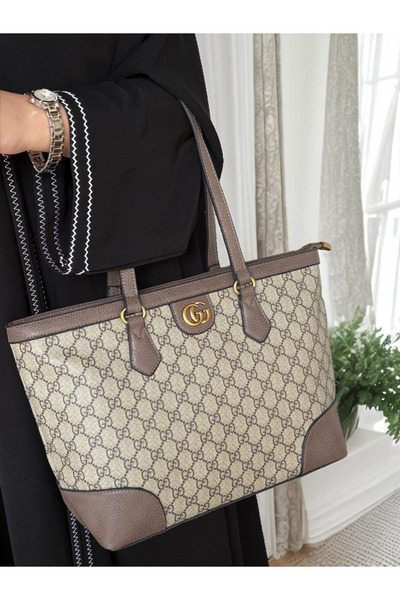 chch High quality shoulder bag with accessories