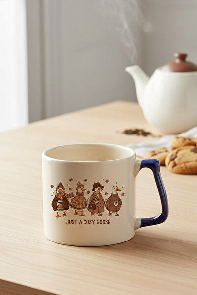 giftkonsept Just a Cozy Goose Sonbahar Sevimli Kazlar Baskılı Lacivert D Kulp...
