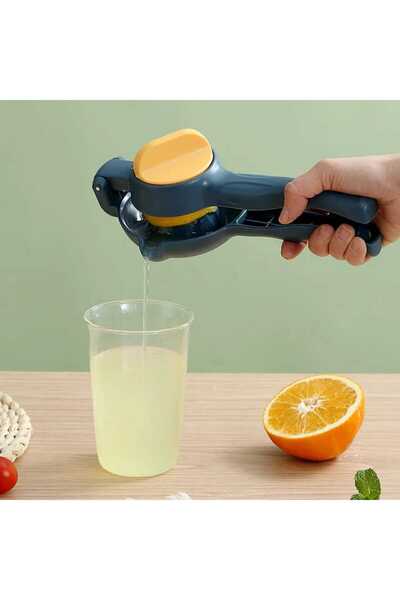 The comprehensive house Multi-colored manual fruit juicer