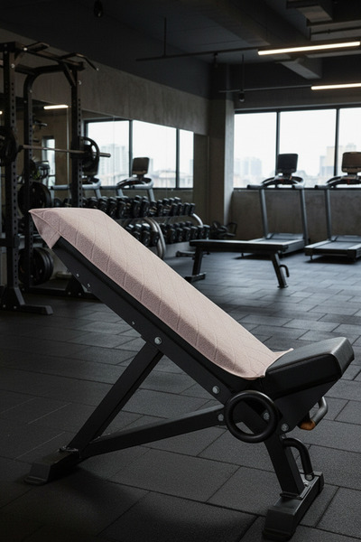 ROVAOS منشفة رياضية نشطة 50×100 سم - منشفة رياضية متوافقة مع مقاعد الجيم مع غطاء