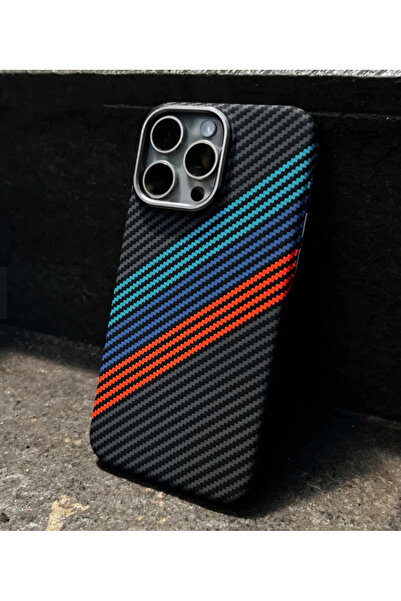 DGN İphone 13 Ve Iphone 14 Uyumlu Kamera Çıkıntılı Magsafe Şarj Özellikli M Karbon Fiber Görünümlü Kapak