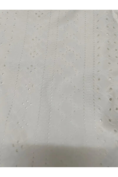 Marin Star Beyaz Dantel Desenli Uzun Kollu Crop Bluz,Beyaz Nakış Desenli Yan Büzgülü Likralı Bluz,Şık Beyaz Üst
