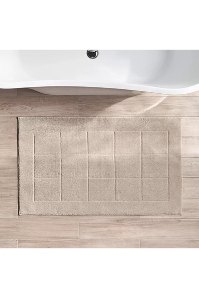 Generic Sculpted Bathmat - 70x120 cm