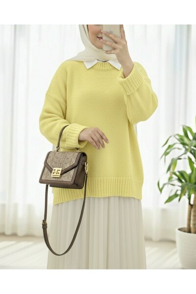 Modamorfo سترة تريكو فضفاضة بياقة دائرية - أصفر