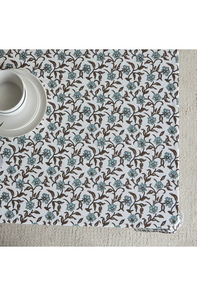 Generic Dainty Garden Table Cover - 150x250 cm