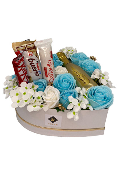 velve Delicious White Blue floral arrangement, heart box with soap roses, hydrangeas, Prosecco