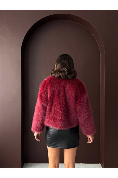 SUN STYLE Lined Fur Coat with Collar Hook