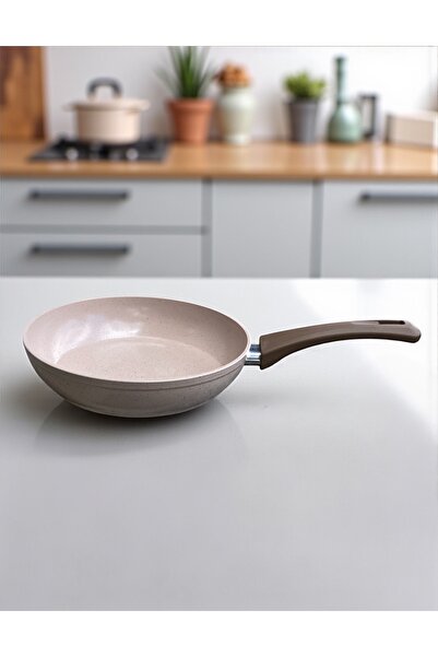 GÜLSANÇELİK مقلاة جرانيت غير لاصقة مقاس 24 سم