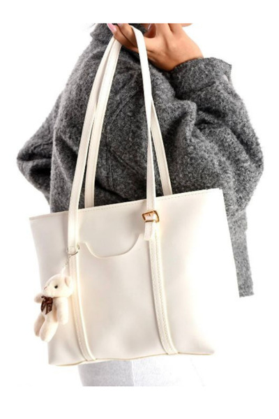 Tutkum Kadın Omuz Çantası Deri Peluş Ayıcık Aksesuarlı Geniş Hacimli
