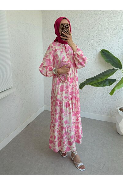 HİJABAYA Φόρεμα με μισό κουμπί με ελαστική λαβή και σχέδιο