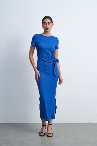 Livia فستان ميدي سادة نسائي مع فيونكة