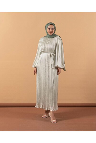 Stilife 3003 Pleated Satin Dress