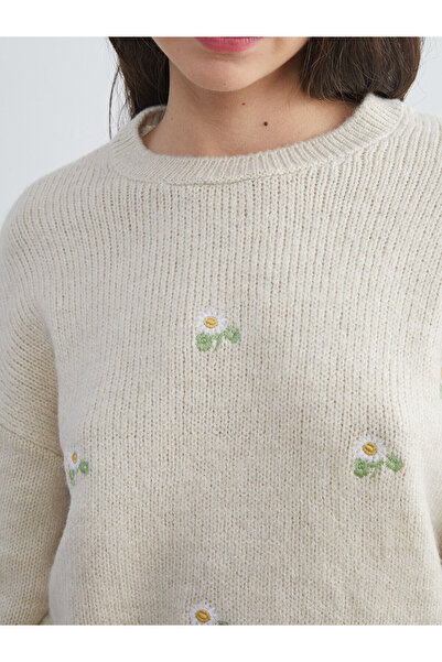 LC Waikiki Pulover de damă cu broderie florală, cu gât rotund, bej