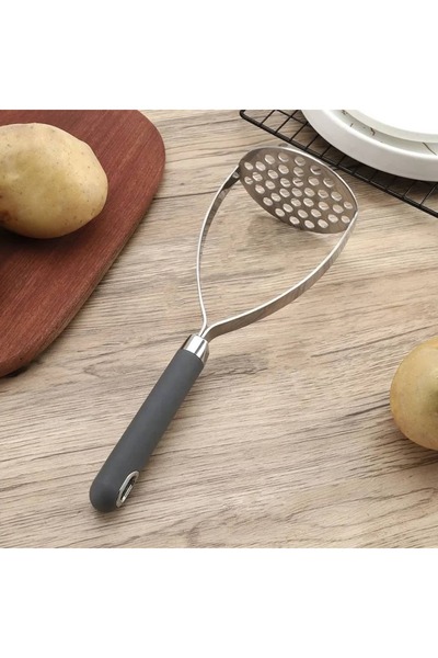 The comprehensive house Hand masher