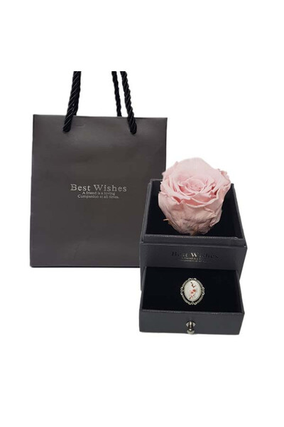 velve Криогенна роза в кутия с чекмедже и брошка, бледо розова