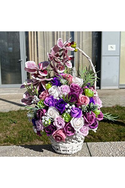 velve Cosulet Royal Orchid,cu trandafiri de sapun,accesorizati cu flori si plante artificiale,mov-roz-lila