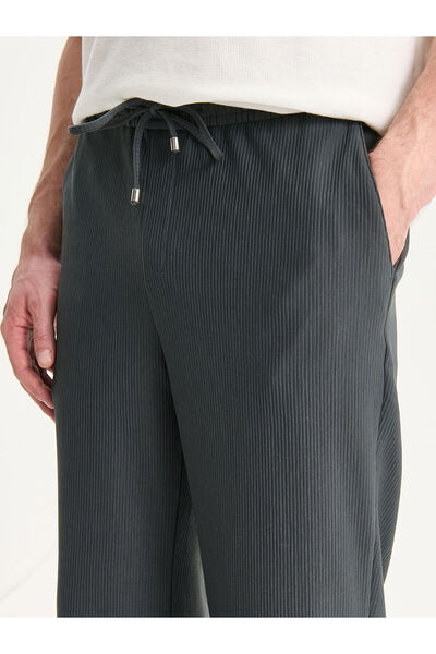 LC Waikiki LCW Vision Standart Kalıp Erkek Dokulu Pantolon