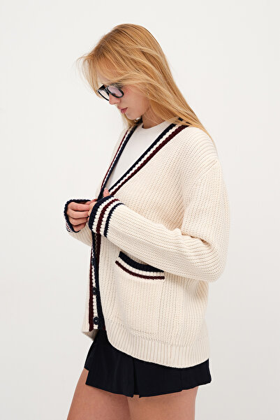 Addax Şerit Detaylı Triko Hırka H241143