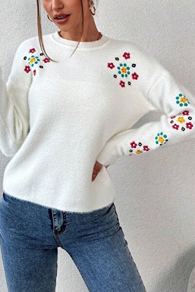 Ded COLLECTION Women's Colorful Floral Embroidery Embroidered Round Neck Soft Textured Knitwear Sweater