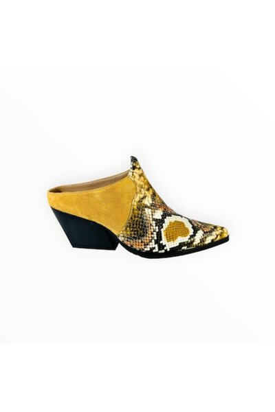Vadodara Women's Clogs Ideal Shoes Vegan Leather Snake Print Caramel EU Size 37