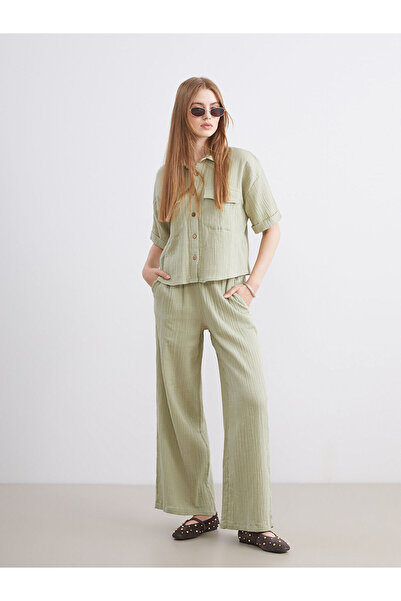 LC Waikiki Pantaloni de damă din muselină texturată cu talie elastică verde