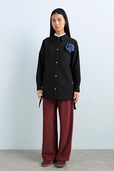 Nihan İnce Kapitone Broşlu Ceket Siyah