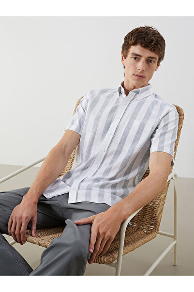 LC Waikiki Nevavm Men's Regular Fit Dobby Pocket Shirt with Difference