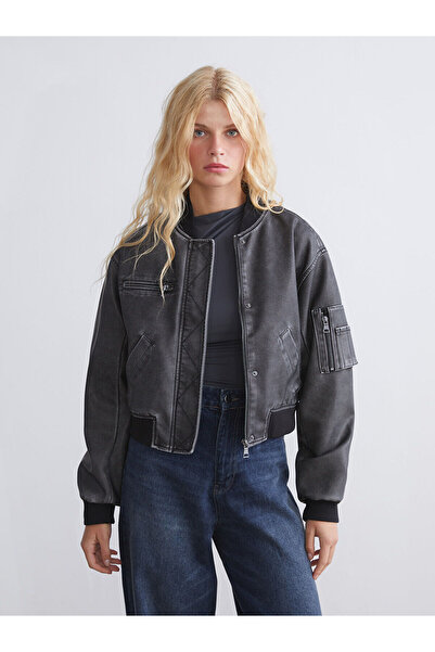 LC Waikiki Siyah Kolej Yaka Kadın Deri Görünümlü Ceket