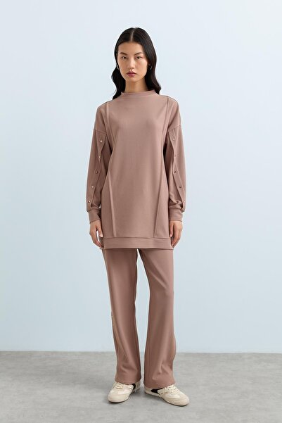 Nihan Çıt Çıt Detaylı Örme Pantolon Tunik Takım Vizon