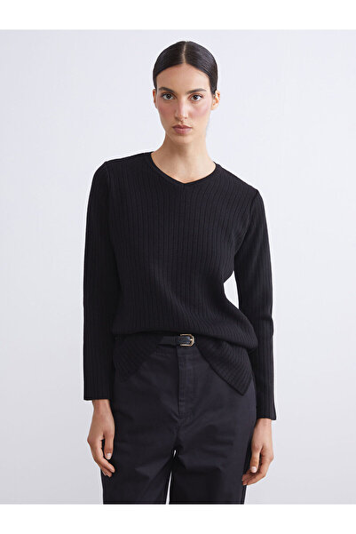 LC Waikiki Μαύρο γυναικείο πλεκτό πουλόβερ με λαιμόκοψη σε σχήμα V