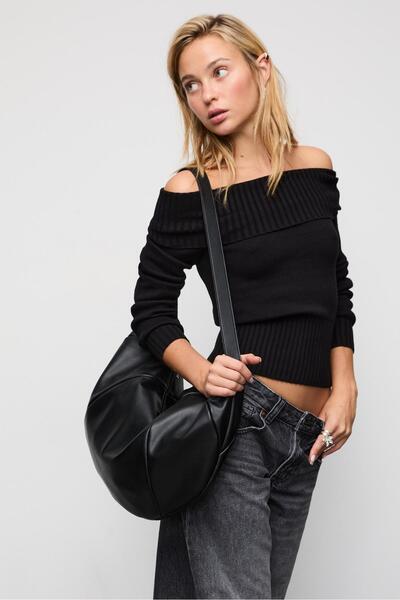 Stradivarius Faux leather crossbody bag