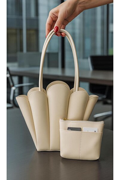 Katusa Women's Magnolia Cream-Colored Wallet Design Shoulder Bag