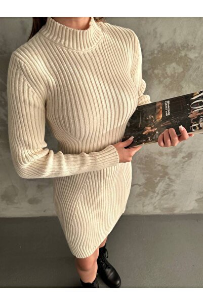 Bella Breeze Kadın Fitilli Boğazlı Yaka Triko Kumaş Midi Boy Elbise
