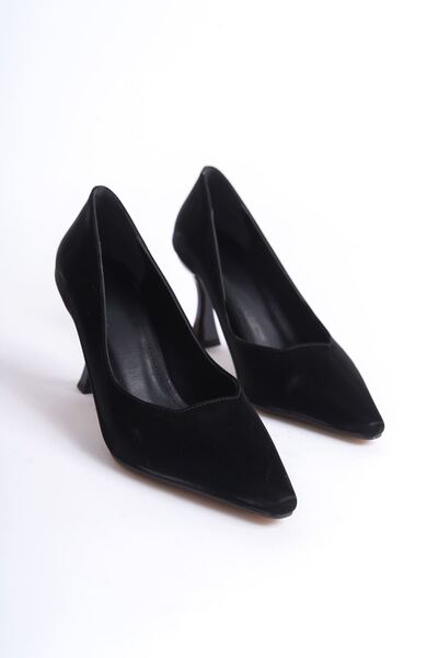 EMOYRA Cordelia women's black satin stiletto