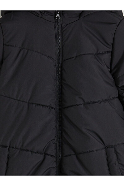 LC Waikiki Palton pentru fetiță cu glugă