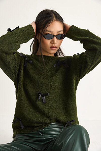 Bianco Lucci Women's Bowknot Regular Knitwear Sweater 20246871